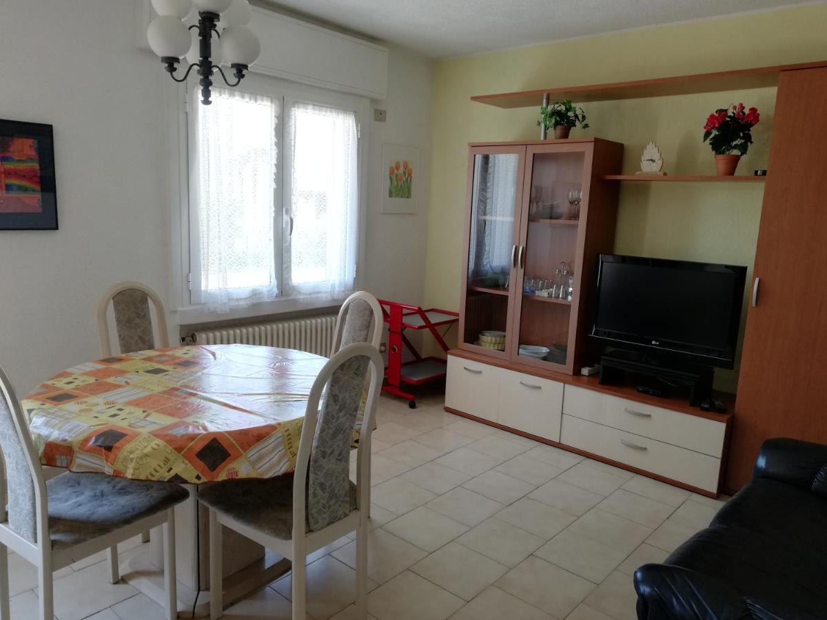 Giardino Apartment Porto Valtravaglia Ngoại thất bức ảnh